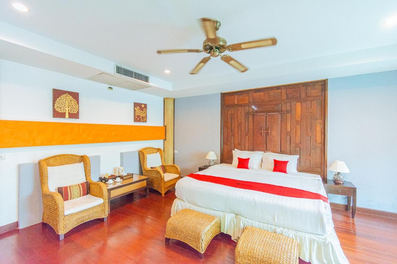 Evergreen Boutique Hua Hin Exterior photo