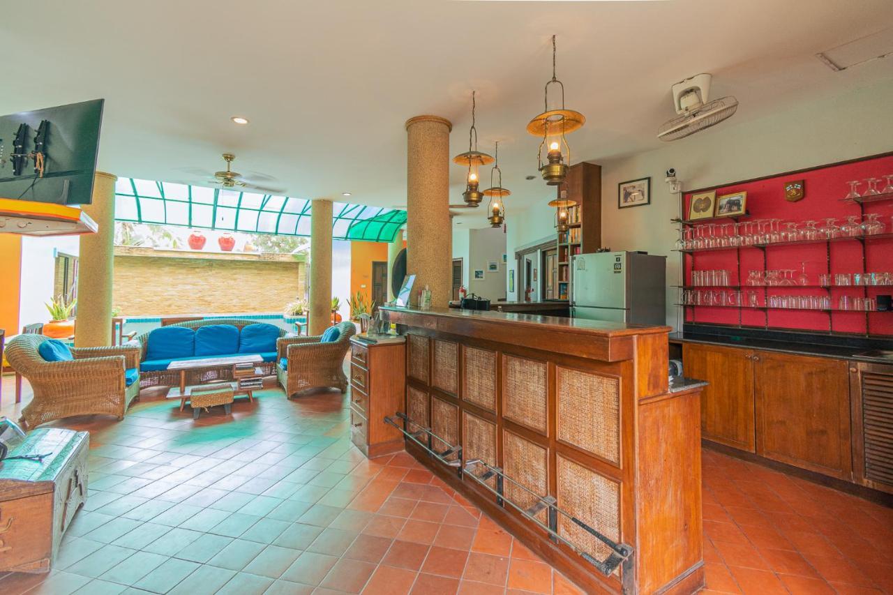 Evergreen Boutique Hua Hin Exterior photo